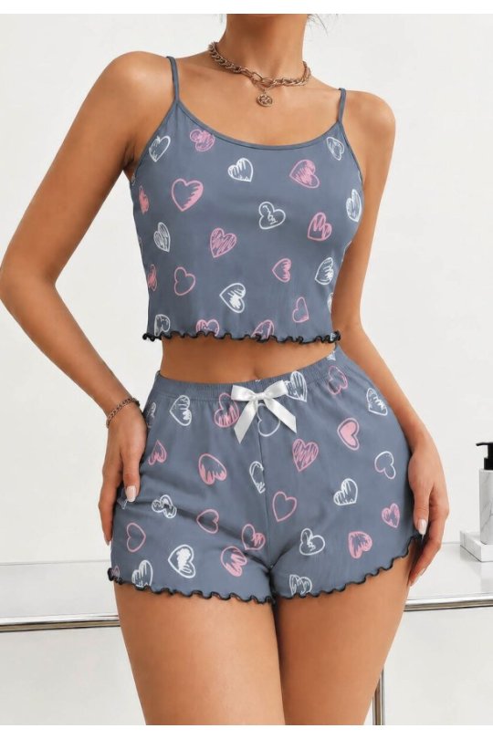 Kadın Gri Kalp Desenli Dantel Askılı Şortlu Pijama Takımı