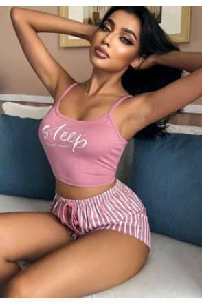 Kadın Pembe Çizgili Desen Askılı Şortlu Pijama Takım
