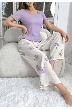 Kadın Mor Çiçek Desenli Yumuşak Pamuklu Uzun Pijama Takımı