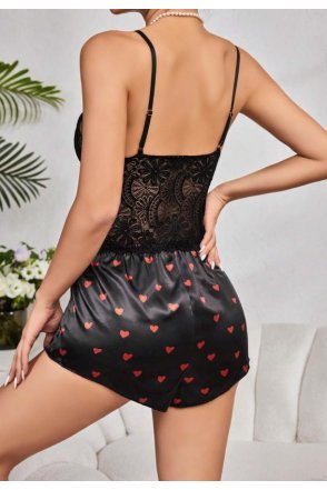 Kadın Siyah Kırmızı Kalp Desenli Saten Şort Pijama Takımı