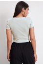 Kadın Beyaz Yuvarlak Yaka Yarım Kol Crop Top Bluz