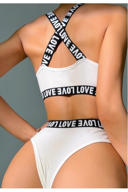 Kadın Beyaz Çapraz Sırt Ve Love Yazı Detaylı Iç Çamaşır Takımı
