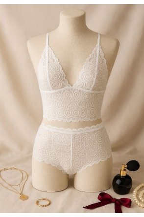 Kadın Beyaz Dantel Bralet Şort Takımı – Romantik ve Zarif İç Giyim