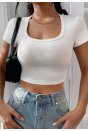 Kadın Beyaz Yarım Kol Düz Yaka Crop Top Bluz