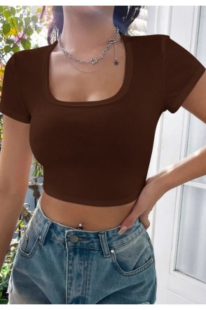 Kadın Kahverengi Yarım Kol Düz Yaka Crop Top Bluz