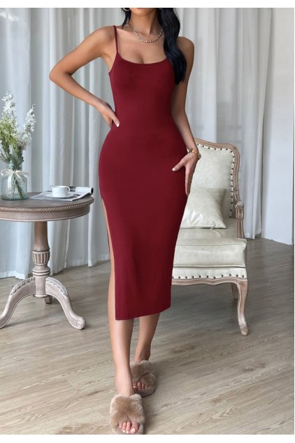 Kadın Bordo Yırtmaçlı Diz Altı Vücüdu Saran Gecelik