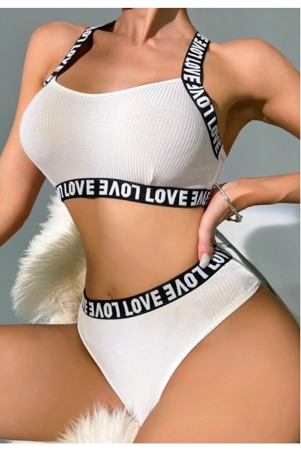 Kadın Beyaz Çapraz Sırt Ve Love Yazı Detaylı Iç Çamaşır Takımı