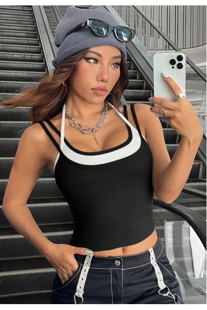 Kadın Beyaz Siyah Çift Renk Çapraz Askılı Crop Top Bluz