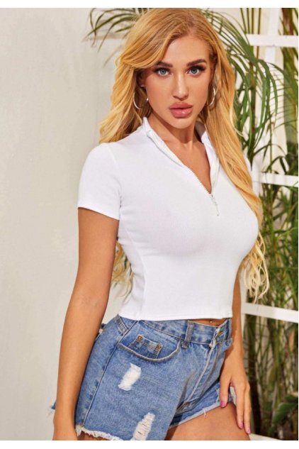 Kadın Beyaz Yarım Fermuarlı ve Kısa Kollu Crop Top Bluz