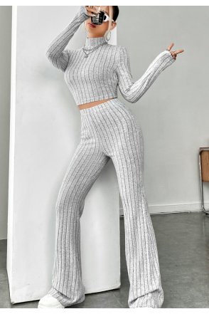 Kadın Gri Çizgili Boğazlı Crop Top ve Yüksek Bel Pantolon Takım