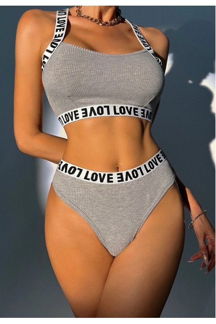 Kadın Gri Çapraz Sırt Ve Love Yazı Detaylı Iç Çamaşır Takımı