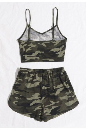 Kadın Kamuflaj Desenli Askılı Crop Top ve Şortlu Gecelik Takım