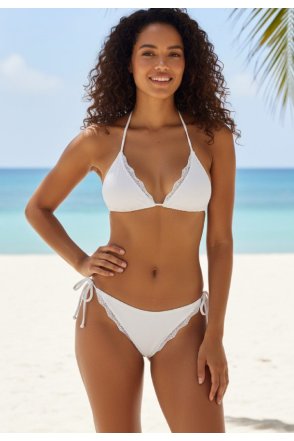 Kadın Beyaz Pedli Bel ve Boyundan Bağlamalı Dantelli Şık Bikini Takımı
