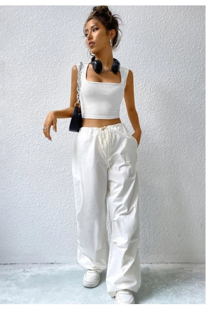 Kadın Beyaz Kare Yaka Kalınlaşan Omuz Detaylı Crop Top Bluz