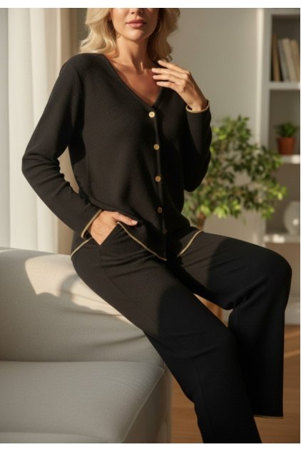 Premium Kadın Fitilli Pijama Takımı – Siyah Gold Biye Detaylı, Yumuşak Dokulu Ev Şıklığı