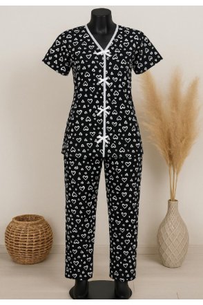 Kadın Siyah Beyaz Kalp Desenli Fiyonklu Kısa Kollu Pijama Takımı