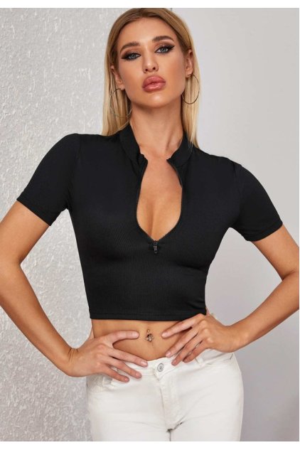 Kadın Siyah Yarım Fermuarlı ve Kısa Kollu Crop Top Bluz