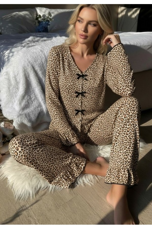 Kadın Uzun Kollu Leopar Desenli Fiyonklu Ev Giyim Pijama Takımı