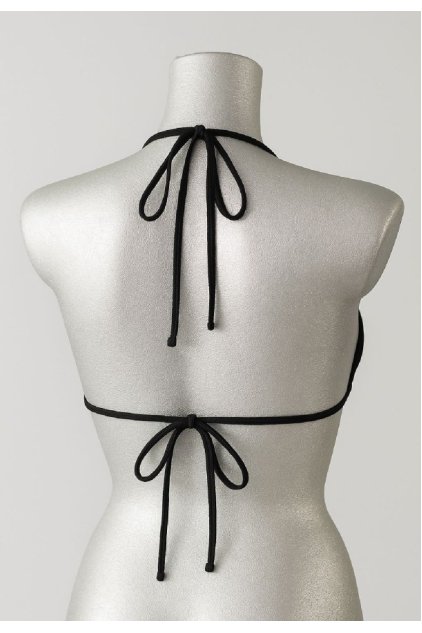 Kadın Siyah Pedli Üçgen Bikini Üstü Halter Bağlamalı Aksesuarlı