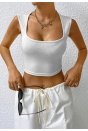 Kadın Beyaz Kare Yaka Kalınlaşan Omuz Detaylı Crop Top Bluz