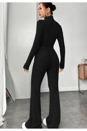Kadın Siyah Boğazlı Crop Top ve Yüksek Bel Eşofman Takımı Spor Şık Kombin