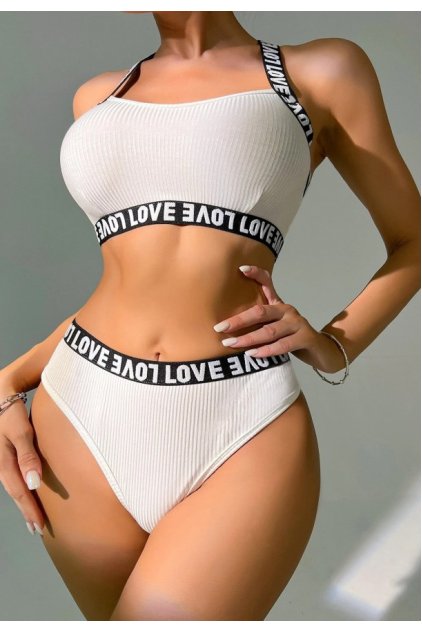 Kadın Beyaz Çapraz Sırt Ve Love Yazı Detaylı Iç Çamaşır Takımı
