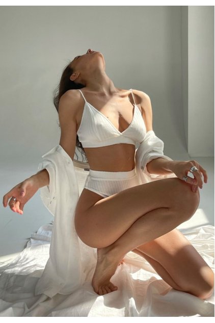 Kadın Beyaz Yüksek Bel Dolgusuz Slip Takım